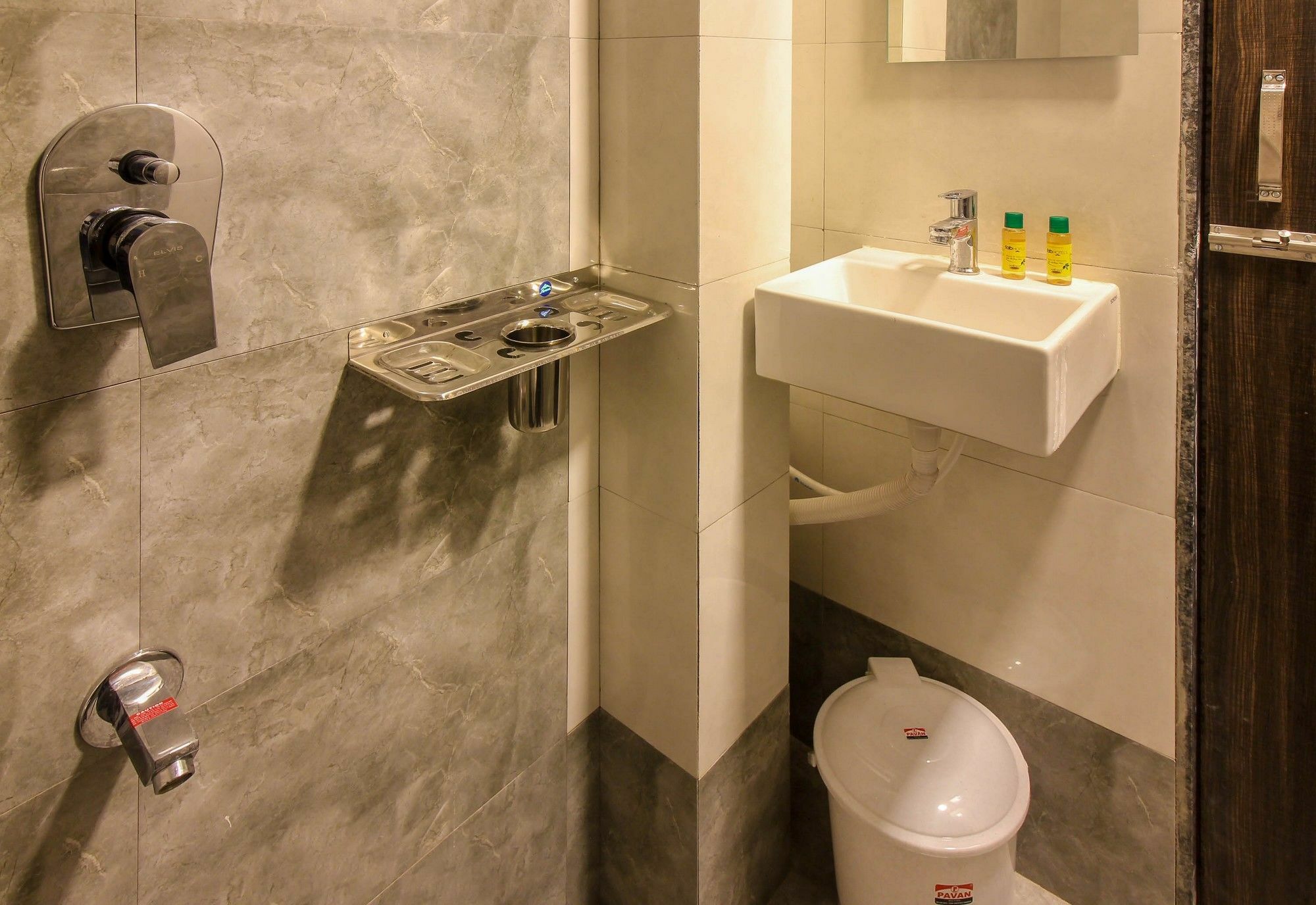 מומביי Hotel Elite 59 מראה חיצוני תמונה
